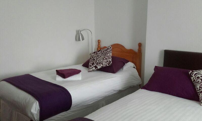 The Victoria Hotel Pwllheli Ngoại thất bức ảnh