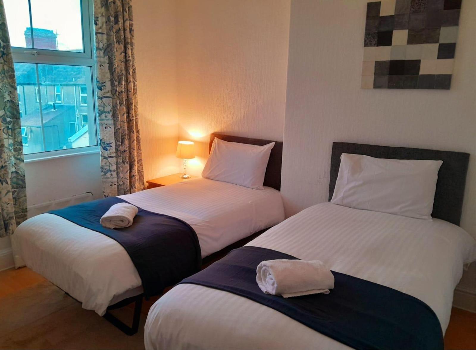 The Victoria Hotel Pwllheli Phòng bức ảnh